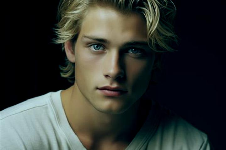 Quinn, 24, a dark blonde amber-eyed european companion based in Matangad. Offering 69, Deep French Kissing, Dinner Date. Available for incall and outcall, da...