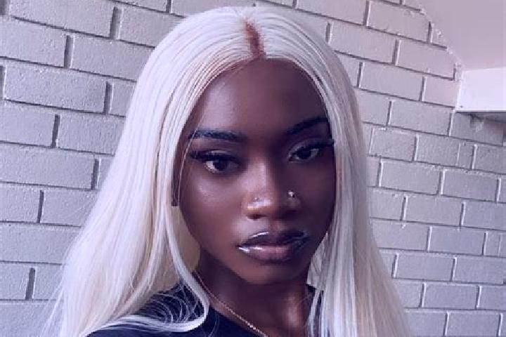 Quinn, 24, a platinum blonde dark-eyed ebony companion based in Kazlu Ruda. Offering Duos, Fetish, Couples. Available for incall and outcall, overnight booki...