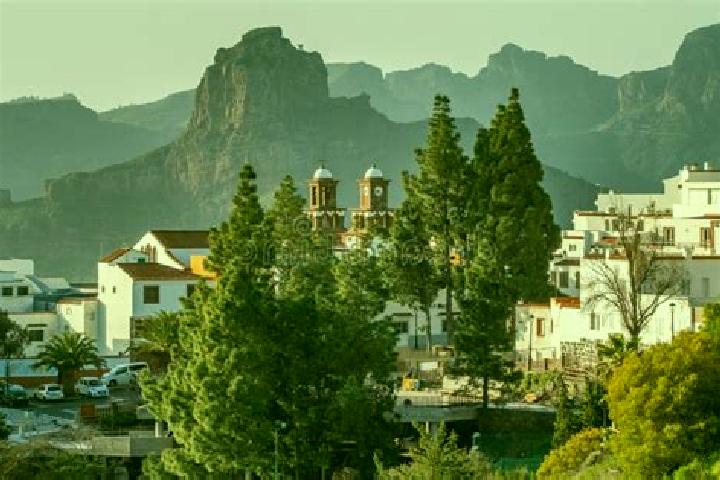 Quinn, 24 — Escort in Artenara, Spain