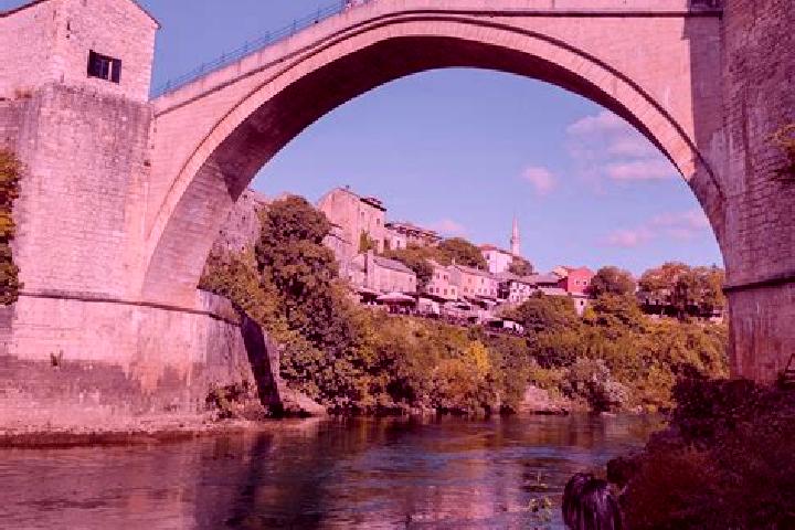 Quinn, 24 — Escort in Cecava, Bosnia and Herzegovina
