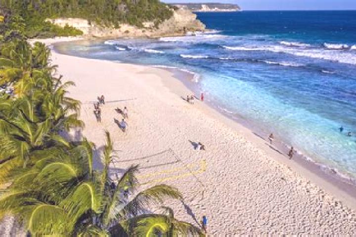 Quinn, 24 — Escort in Petites Anses, Guadeloupe