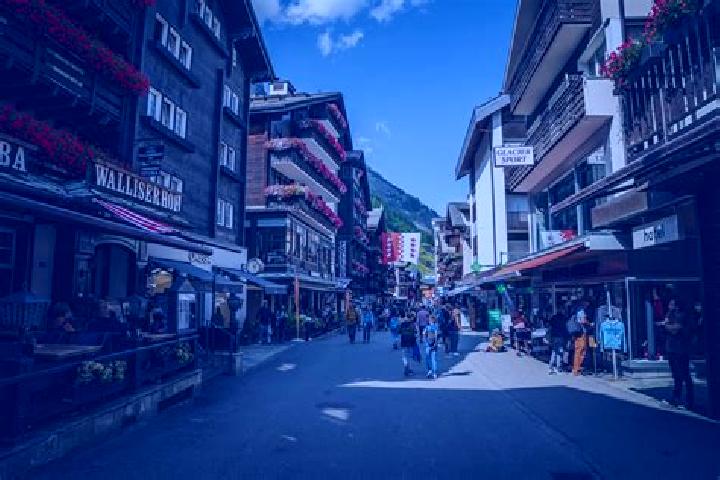 Quinn, 24 — Escort in Turtmann, Switzerland