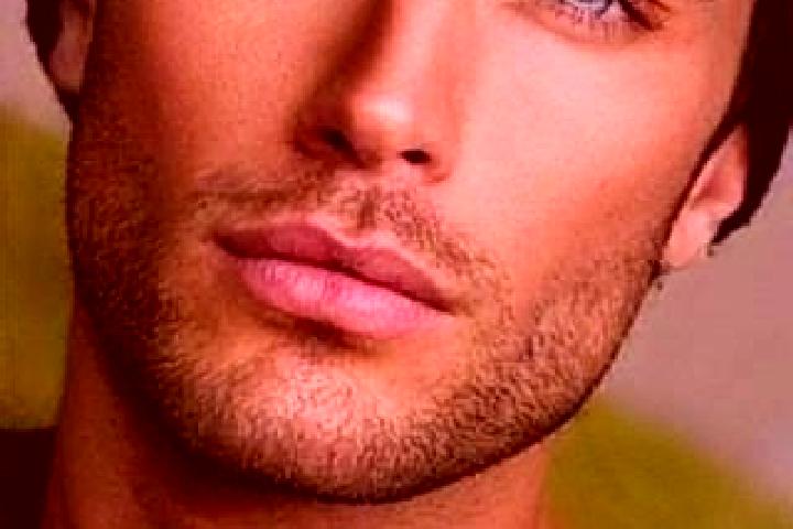 Quinn, 25, a black green-eyed slavic companion based in Kedungbang. Offering BDSM, Duos, Striptease, Dinner Date. Available for incall and outcall, overnight...