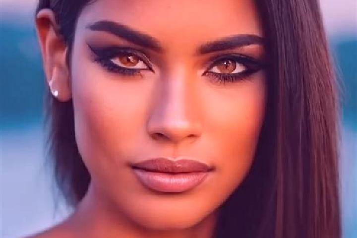 Quinn, 25, a blonde amber-eyed latina companion based in Voru. Offering Domination, Fetish, Prostate Massage, Travel Companion. Available for incall and outc...
