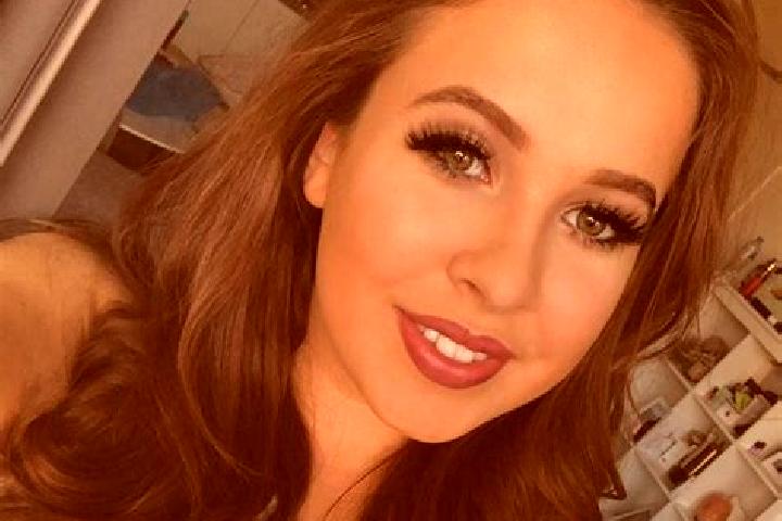 Quinn, 25, a dark blonde amber-eyed caribbean companion based in La Linea de la Concepcion. Offering Fetish, Dinner Date, Tantra. Available for incall and ou...