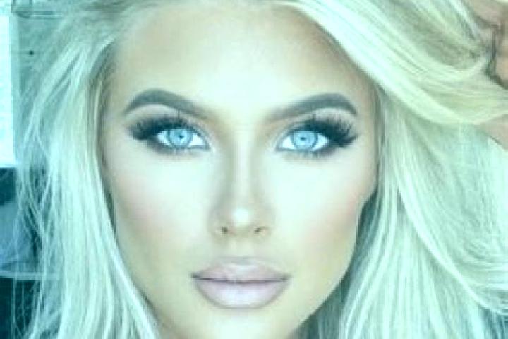 Quinn, 25, a platinum blonde green-eyed indian companion based in Junkou. Offering Prostate Massage, Dinner Date, Couples. Available for incall and outcall, ...