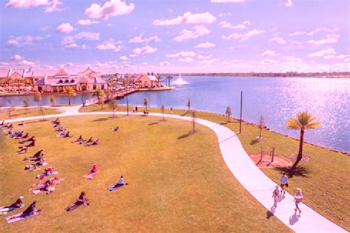 Quinn, 25 — Escort in Lakewood Park, United States