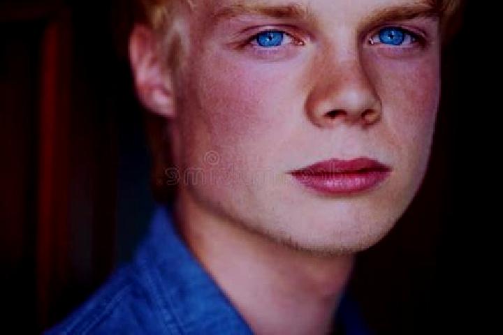 Quinn, 26, a blonde blue-eyed caucasian companion based in Zhuangbu. Offering Deep French Kissing, Prostate Massage, 69. Available for incall and outcall, ov...
