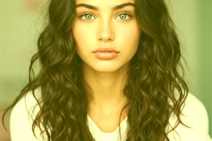 Quinn, 26, a brunette brown-eyed mediterranean companion based in Sorengo. Offering Fetish, Couples, Massage, GFE. Available for incall and outcall, overnigh...