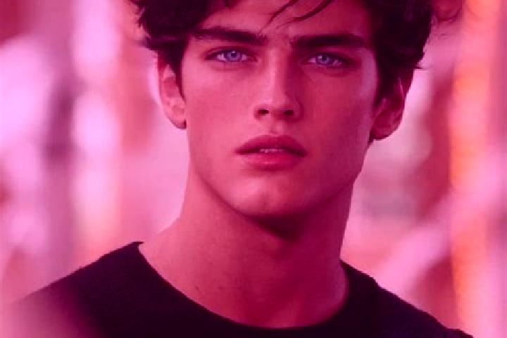 Quinn, 26, a chestnut hazel-eyed mediterranean companion based in Muehlacker. Offering OWO, Deep French Kissing, A-Level. Available for incall and outcall, o...