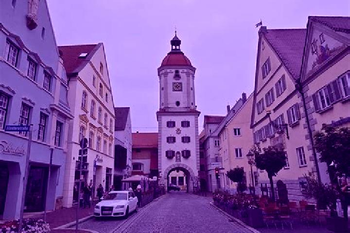 Quinn, 27, a auburn hazel-eyed european companion based in Dillingen an der Donau. Offering GFE, Striptease, Fetish, Couples. Available for incall and outcal...