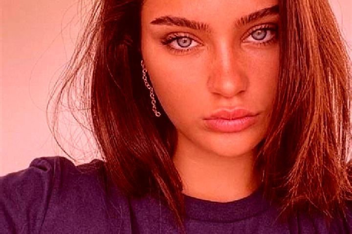 Quinn, 27, a brunette brown-eyed european companion based in Palian. Offering OWO, Couples, Girlfriend Experience, Domination, Prostate Massage. Available fo...
