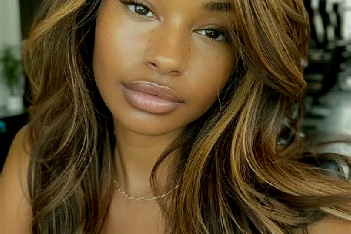 Quinn, 27, a dark blonde brown-eyed caribbean companion based in Mullagh. Offering Massage, Prostate Massage, OWO, Erotic Massage, Travel Companion. Availabl...