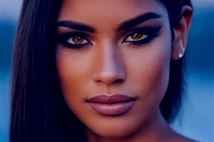 Quinn, 27, a dark blonde dark-eyed latina companion based in Kloten / Spitz. Offering Striptease, Girlfriend Experience, Party Girl. Available for incall and...