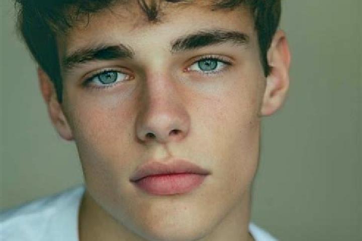 Quinn, 27, a red brown-eyed caucasian companion based in Hummelo. Offering BDSM, Tantra, Duos, Prostate Massage. Available for incall and outcall, overnight ...