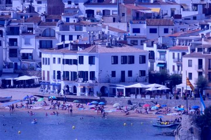 Quinn, 27 — Escort in Calella de Palafrugell, Spain