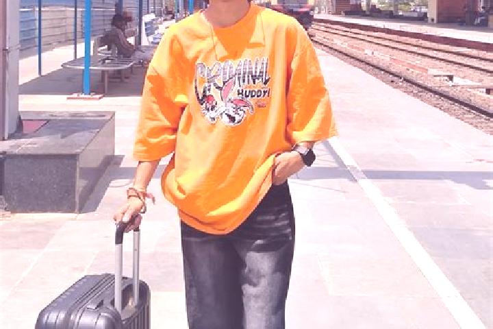 Quinn, 27 — Escort in Dudhi, India