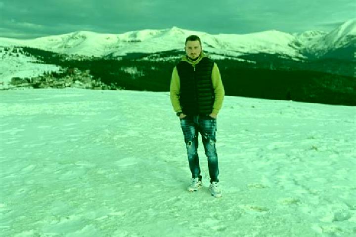 Quinn, 27 — Escort in Gagesti, Romania