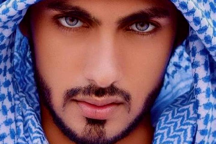 Quinn, 28, a chestnut blue-eyed middle eastern companion based in Liangxu. Offering Dinner Date, A-Level, Girlfriend Experience, Deep French Kissing, Prostat...