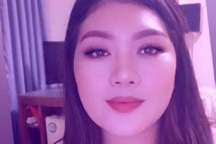 Quinn, 28, a chestnut grey-eyed asian companion based in Labso. Offering A-Level, Fetish, Couples, Roleplay. Available for incall and outcall, day and evenin...