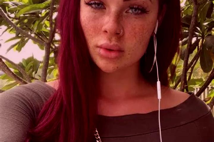 Quinn, 28, a red blue-eyed ebony companion based in Neuhaus an der Pegnitz. Offering Striptease, Duos, Dinner Date, GFE. Available for incall and outcall, da...