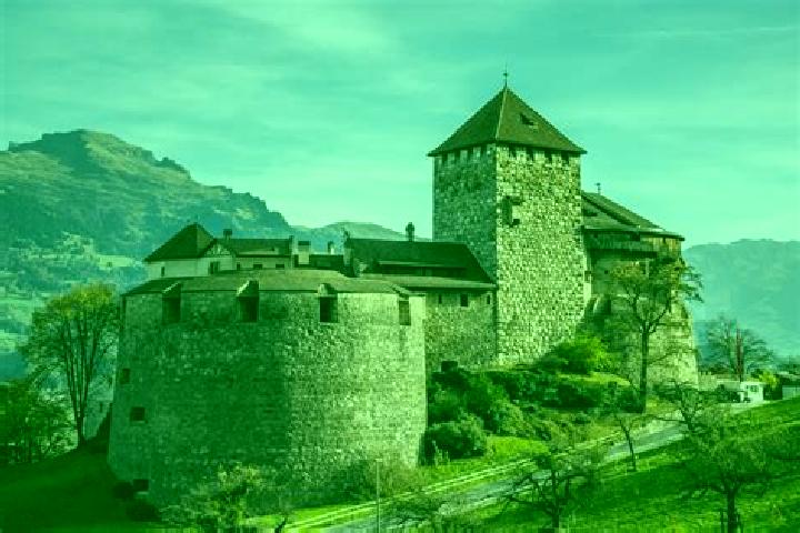 Quinn, 28 — Escort in Balzers, Liechtenstein