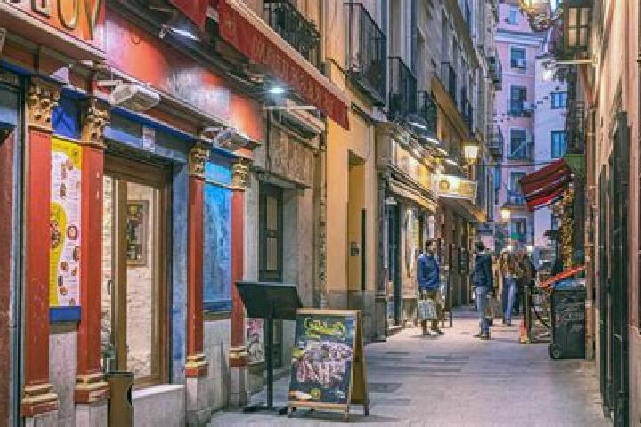 Quinn, 28 — Escort in Barrio de la Iglesia, Spain