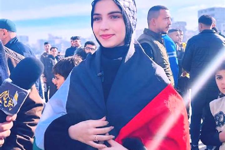 Quinn, 28 — Escort in Hajji Beyk, Iran