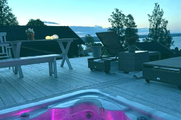 Quinn, 28 — Escort in Raettvik, Sweden