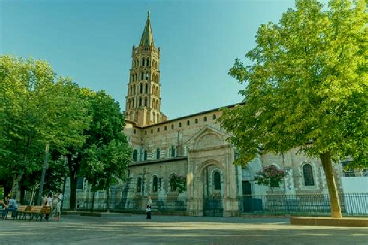 Quinn, 28 — Escort in Rouffignac-Saint-Cernin-de-Reilhac, France