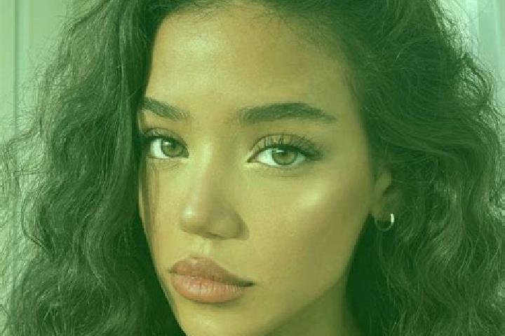 Quinn, 29, a black brown-eyed mixed companion based in Besnam. Offering Domination, Deep French Kissing, Roleplay. Available for incall and outcall, day and ...