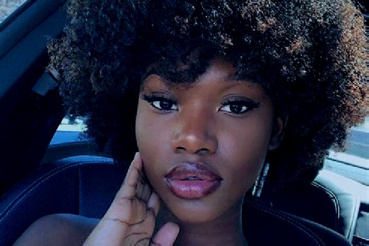 Quinn, 29, a black dark-eyed ebony companion based in Valcabado. Offering Tantra, A-Level, BDSM. Available for incall and outcall, day and evening dates.