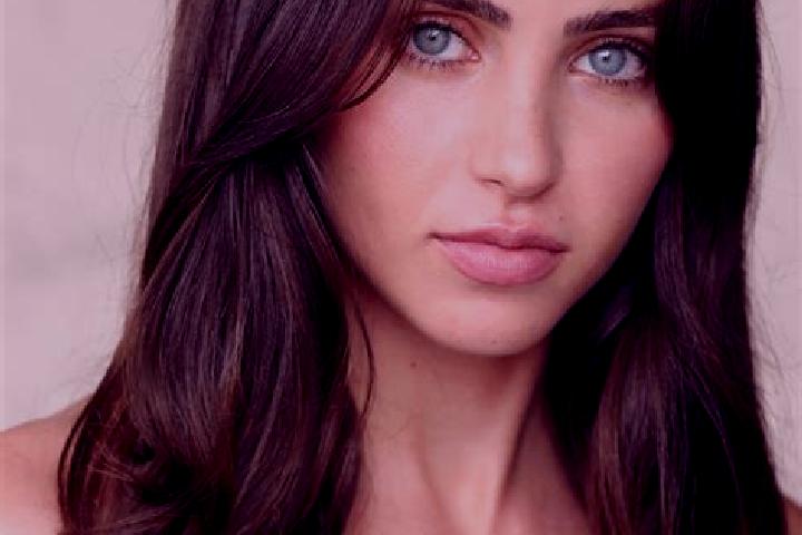 Quinn, 29, a brunette blue-eyed ebony companion based in Lahij. Offering 69, Striptease. Available for incall and outcall, overnight bookings available.