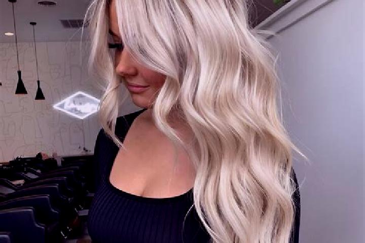 Quinn, 29, a platinum blonde amber-eyed middle eastern companion based in Nortmoor. Offering Fetish, BDSM, GFE, 69. Available for incall and outcall, overnig...