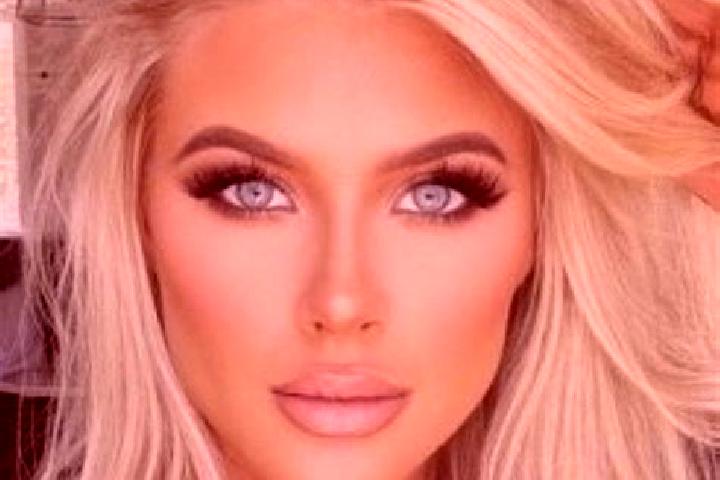 Quinn, 29, a platinum blonde grey-eyed mediterranean companion based in Albinea. Offering BDSM, A-Level, Massage. Available for incall and outcall, day and e...