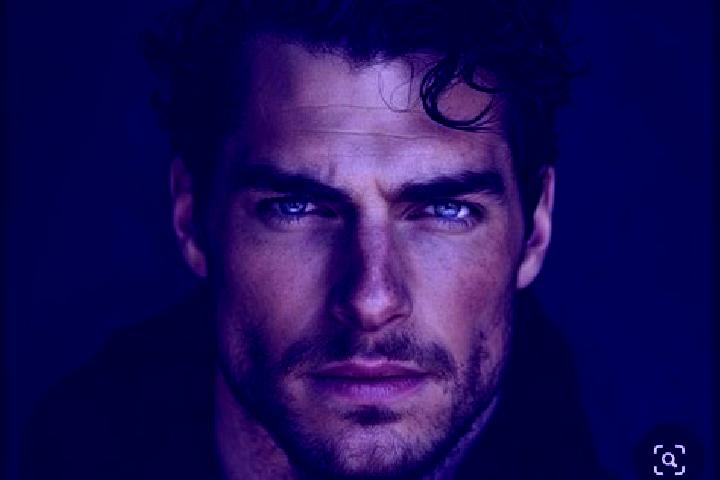 Quinn, 29, a red dark-eyed mediterranean companion based in Quatro Barras. Offering Couples, Overnight, A-Level. Available for incall and outcall, day and ev...