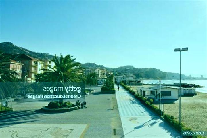 Quinn, 29 — Escort in Albissola Marina, Italy