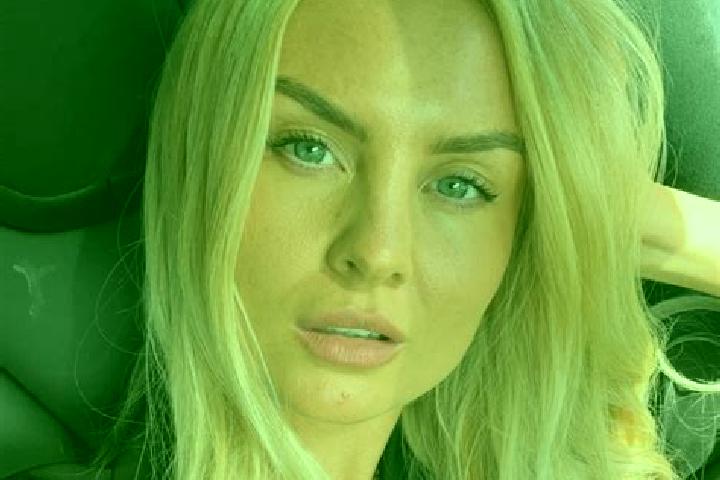 Quinn, 29 — Escort in Chantelle, France