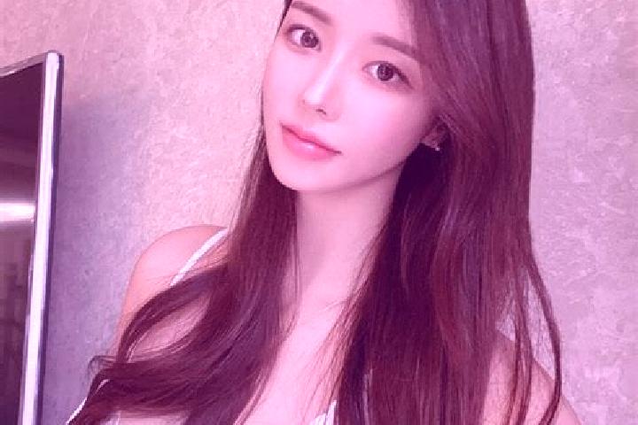 Quinn, 29 — Escort in Mianduhe, China
