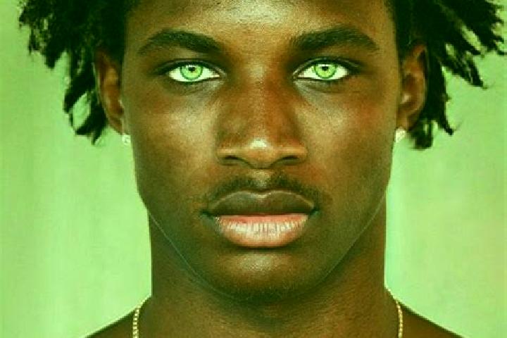 Quinn, 30, a black green-eyed ebony companion based in Chevenon. Offering Erotic Massage, Tantra, Party Girl, Girlfriend Experience. Available for incall and...