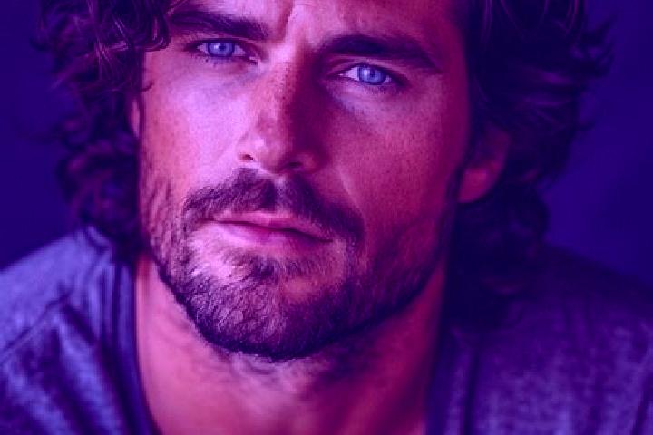 Quinn, 30, a black grey-eyed asian companion based in Bogandinskiy. Offering A-Level, Tantra, Roleplay. Available for incall and outcall, day and evening dates.