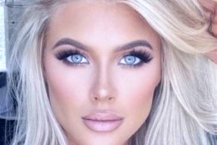 Quinn, 30, a platinum blonde grey-eyed mixed companion based in Magdalena Cuayucatepec. Offering BDSM, GFE, CIM, Tantra. Available for incall and outcall, da...