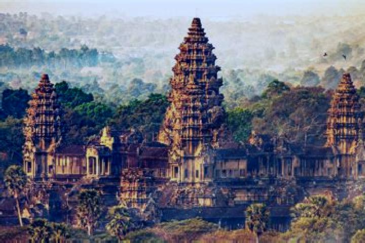 Quinn, 30 — Escort in Angkor Angk, Cambodia