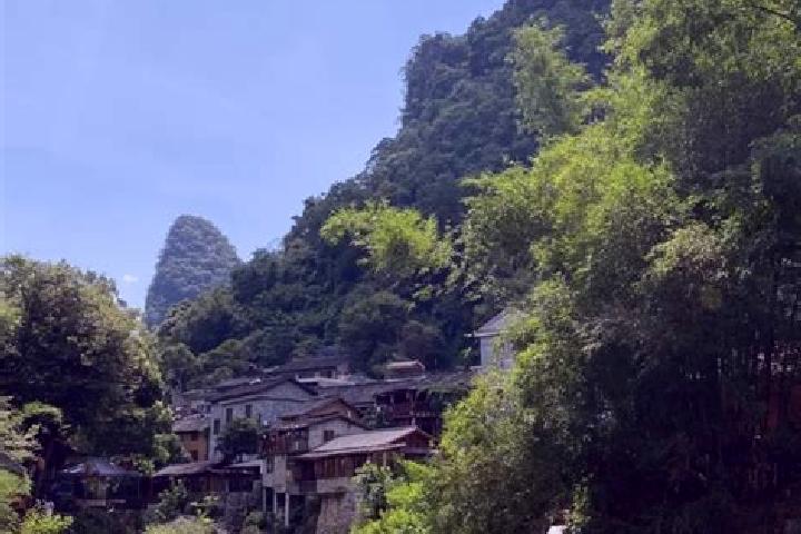 Quinn, 30 — Escort in Guanxia Miaozuxiang, China