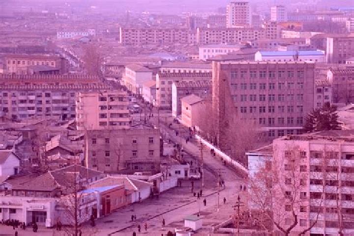 Quinn, 30 — Escort in Sariwon-si, North Korea