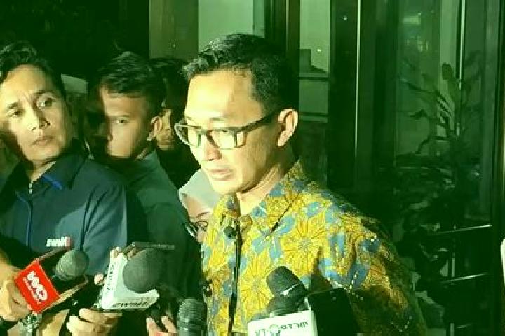 Quinn, 30 — Escort in Seuneubok Bayu, Indonesia