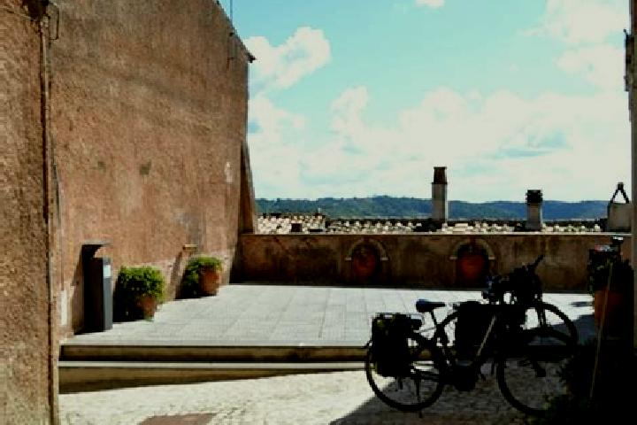 Quinn, 30 — Escort in Torrita Tiberina, Italy