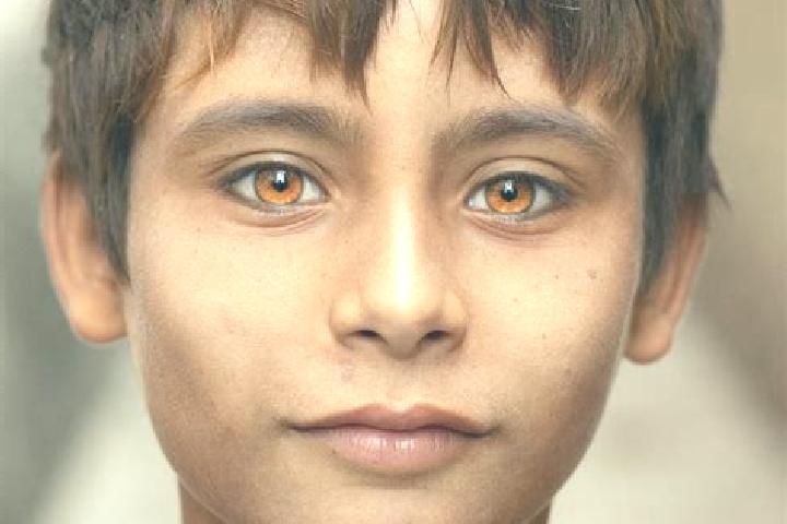 Quinn, 31, a black amber-eyed indian companion based in Shurjestan. Offering Massage, OWO, BDSM, Roleplay. Available for incall and outcall, overnight bookin...