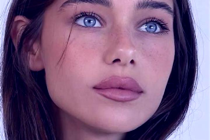 Quinn, 31, a brunette blue-eyed mediterranean companion based in Nambucca Heads. Offering Travel Companion, Deep French Kissing, Party Girl, Roleplay. Availa...