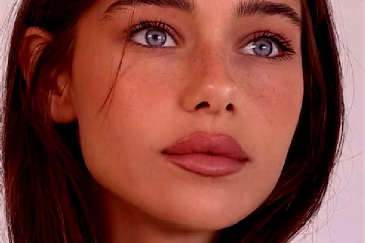 Quinn, 31, a brunette brown-eyed european companion based in Yardibi. Offering Massage, Tantra, Erotic Massage. Available for incall and outcall, overnight b...